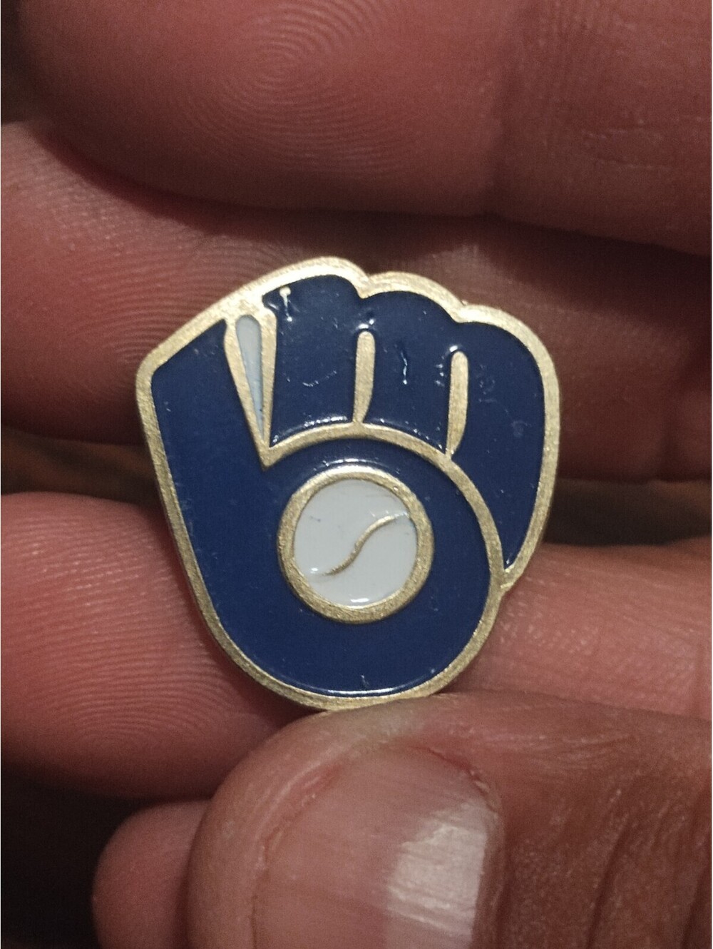 VINTAGE Milwaukee Brewers 1980's Team Logo Lapel Pin, Paul Molitor, Robin Yount!